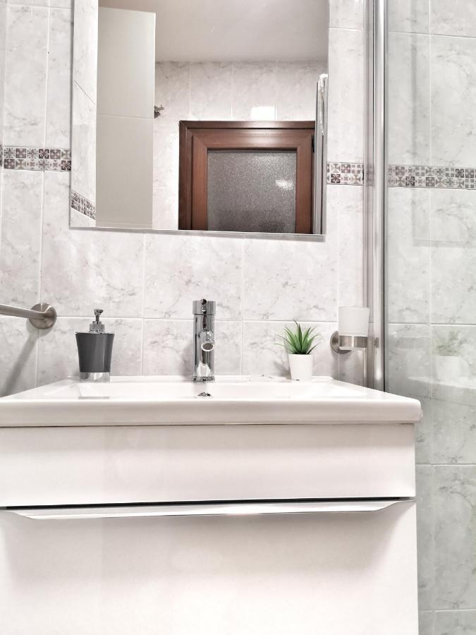 Apartamento Ilarcuris Con Patio Privado Toledo Eksteriør bilde